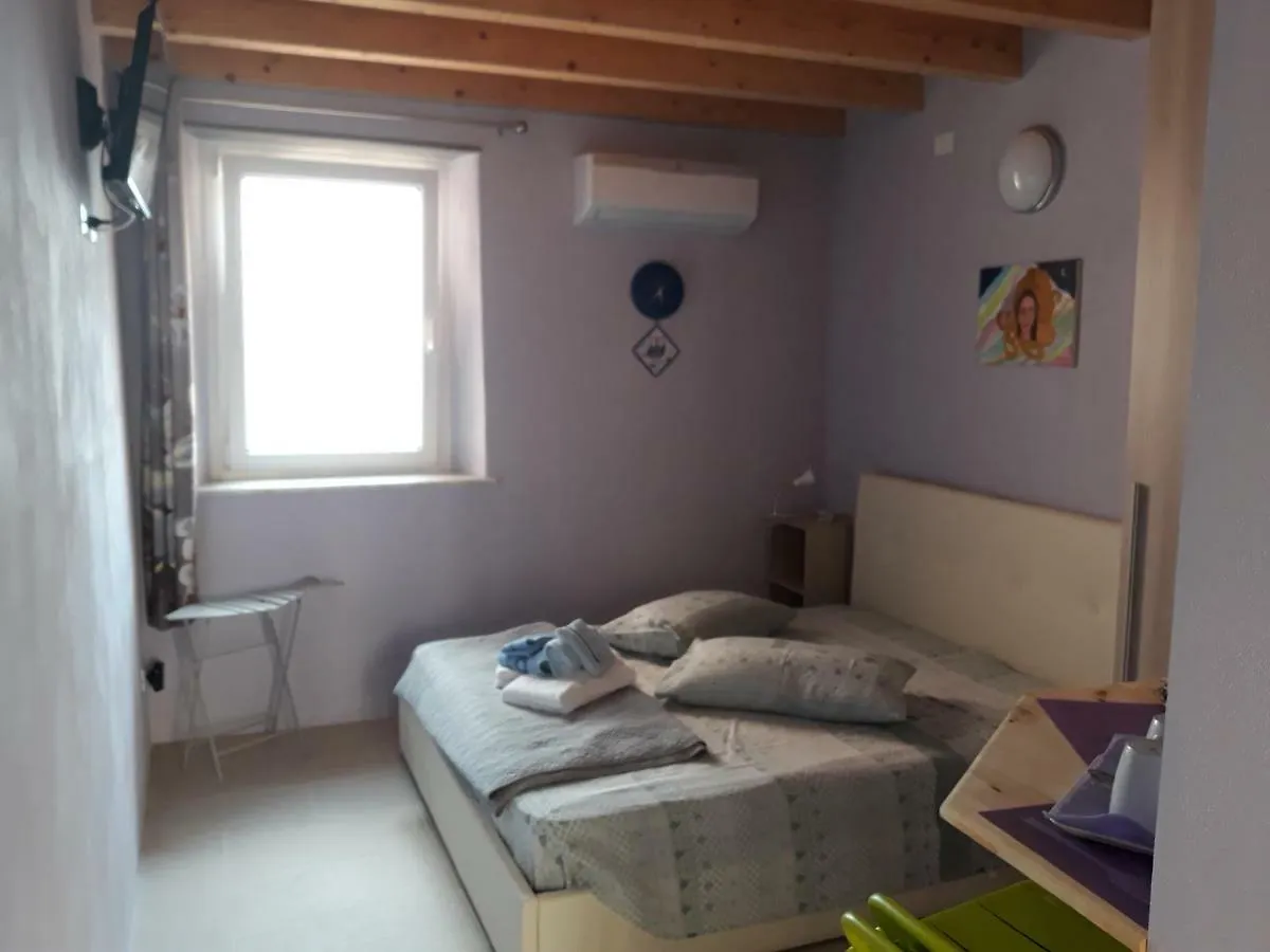 Hotel La Stanzetta Viola à Fezzano  0*, Fezzano (Liguria)